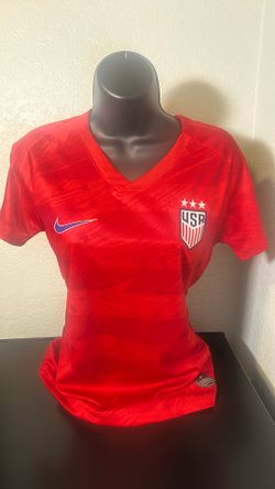 GORGEOUS Team USA Soccer Women's Size XS Red Nike Dri-Fit Breathe Jersey, NWOT
