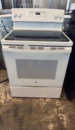 GE Electric Stove White with Glass Top and Self-Clean
