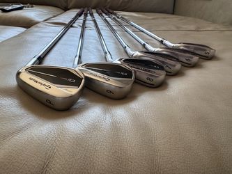 TaylorMade QI Irons