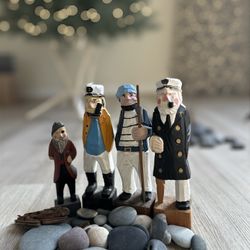 Vintage Nautical Hand carved Sailers And Boat Capt. Lot Of 4 