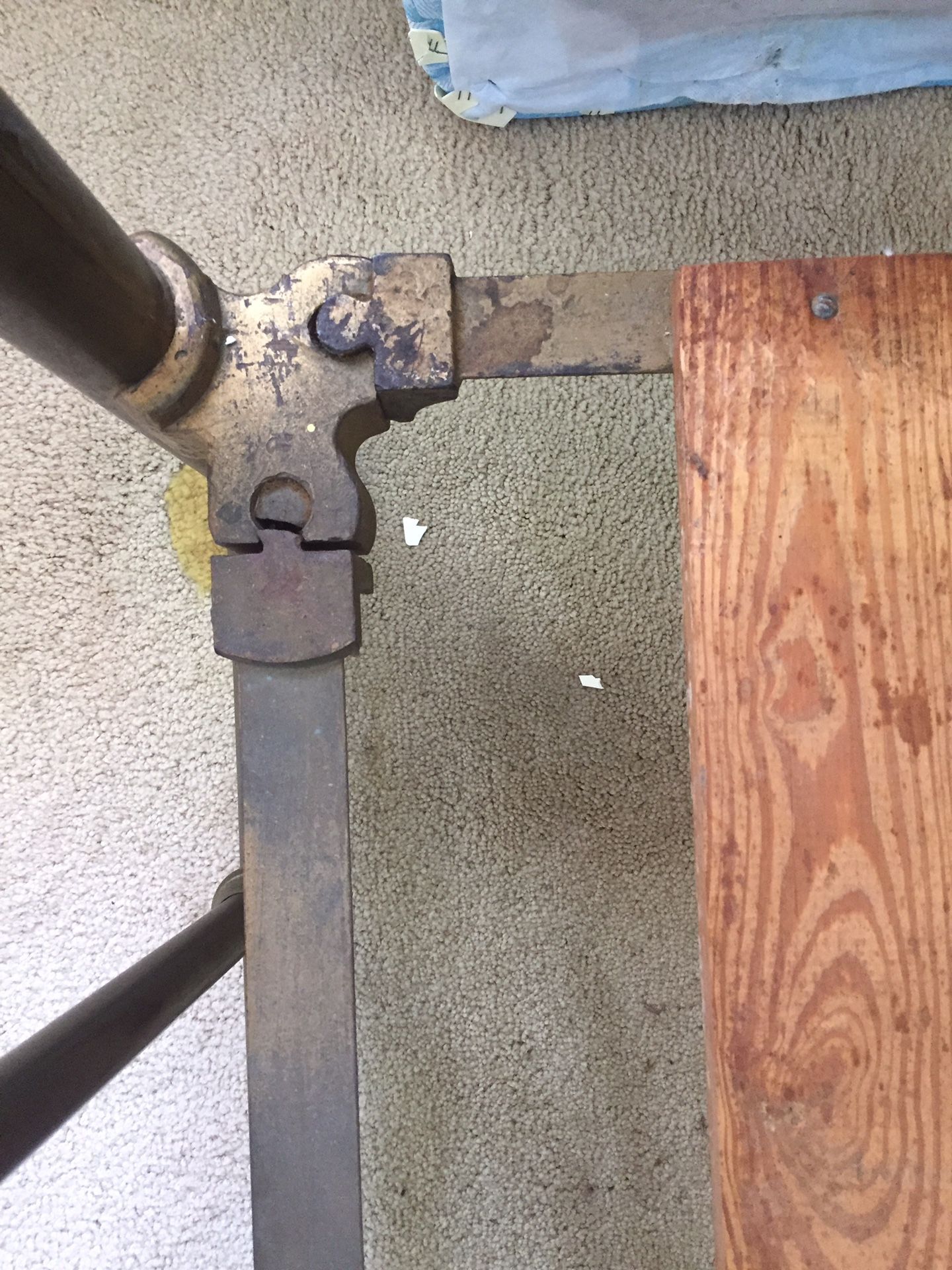 Vintage Antique Brass Bed With Original Frame And Rails French Country J&M, Full / Double Sturdy