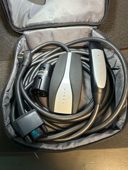 Tesla OEM Gen2 Charger with 120/240V adapters: 5-15& J1772