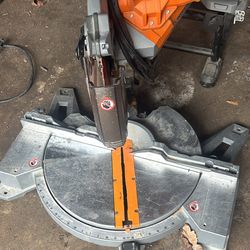 RIDGID SAW WITH THE LED CUT LINE