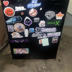 Mini Fridge 