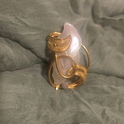 Vintage Gold Tone Mother Of Pearl Brooch