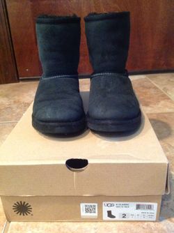 Ugg girls boots