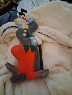 Vintage Ceramic Clown Figurune