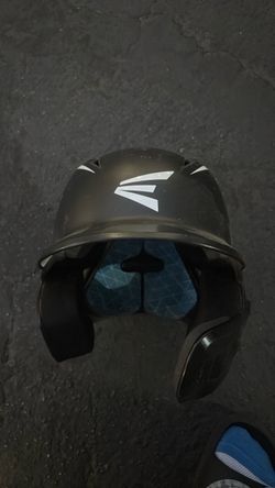 Easton Sr Elite X batting helmet with chingaurd