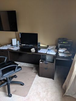 Office table and chair set