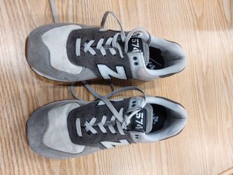 New Balance 574 Men's Sneakers Shoes Size 10.5