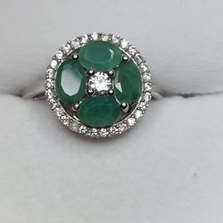 Emerald & Diamond RING