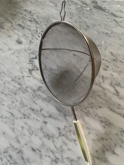 DecorPillows;Baking Pan;ServingTrays;(2)Umbrellas;Vintage Large Sifter