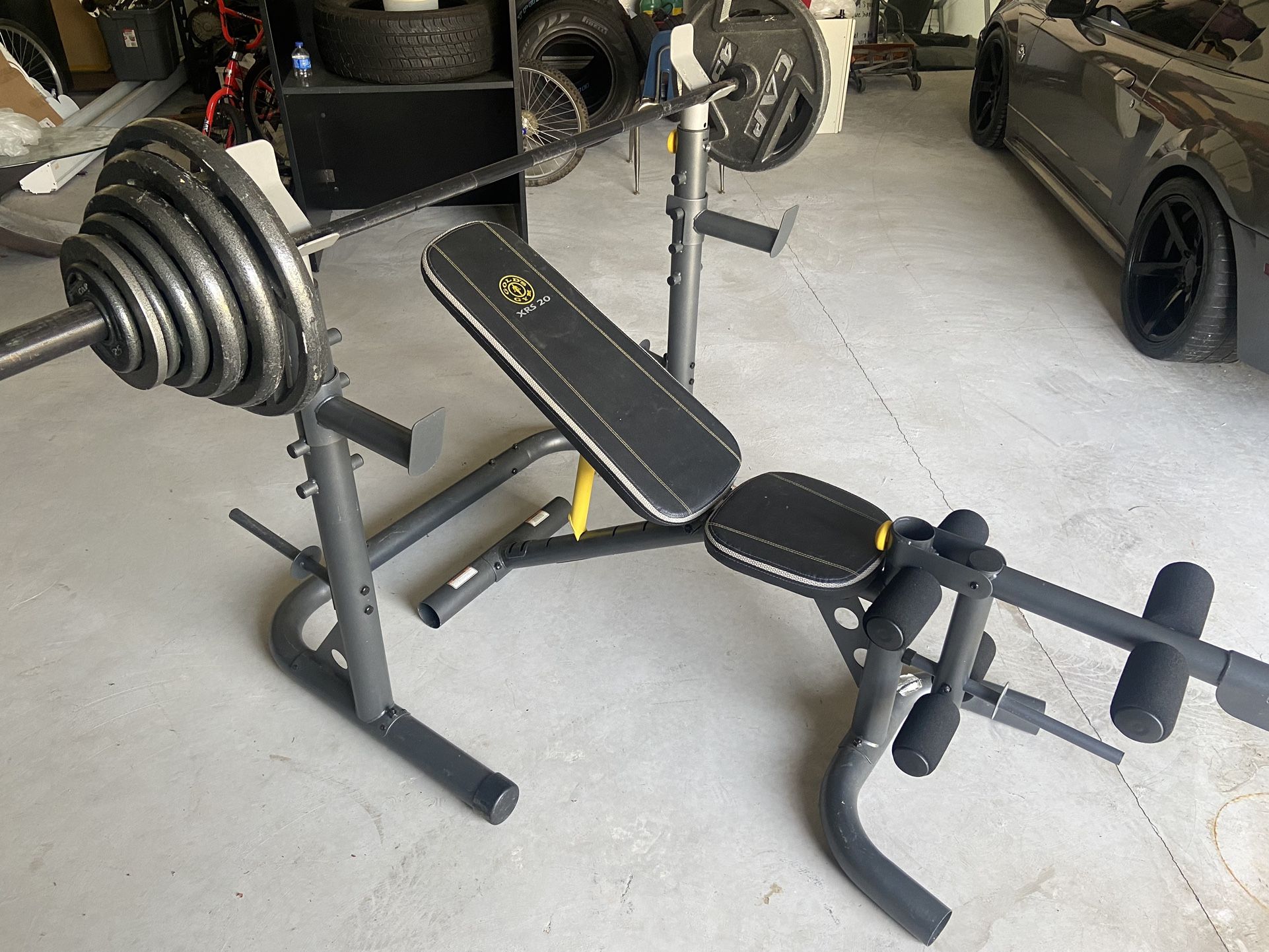 Gold's gym weight set and online bench