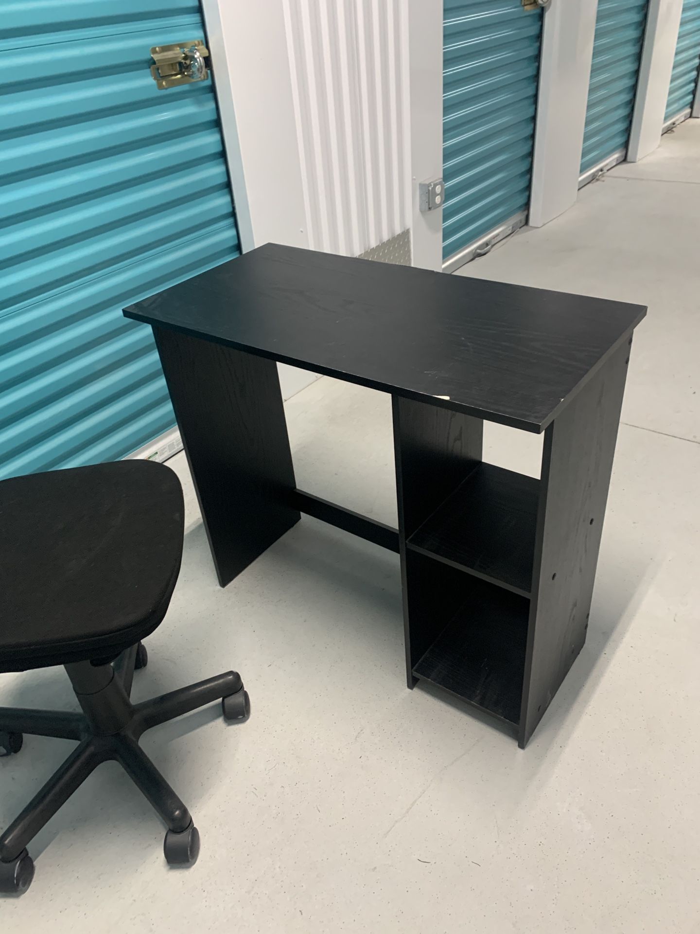 Desk And Chair 