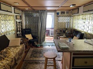 1986 Patio Cruiser 38’