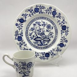 VTG Enoch Wedgwood Tunstall Blue Onion Made in England Scalloped 10” Plate & 3.5” Cup 