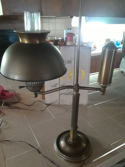 Vintage brass student desk lamp lamp antique