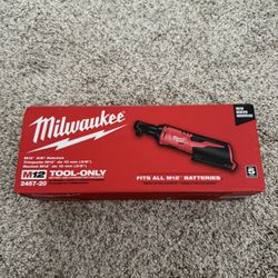 Milwaukee M12 12V Lithium-Ion Cordless 3/8 in. Ratchet (Tool-Only)