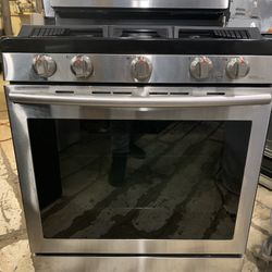 30” Stainless Steel 5 Burners Samsung Gas Stove FOR SALE!!!!