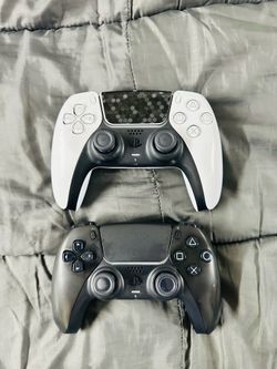 PlayStation DualSense™ Wireless Controller – Midnight Black - For PS5, PC, MAC & Mobile ( Used ) $45/ea