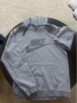 BUNDLE OF HOODIES