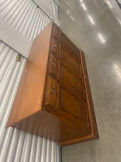 Buffet/cabinet