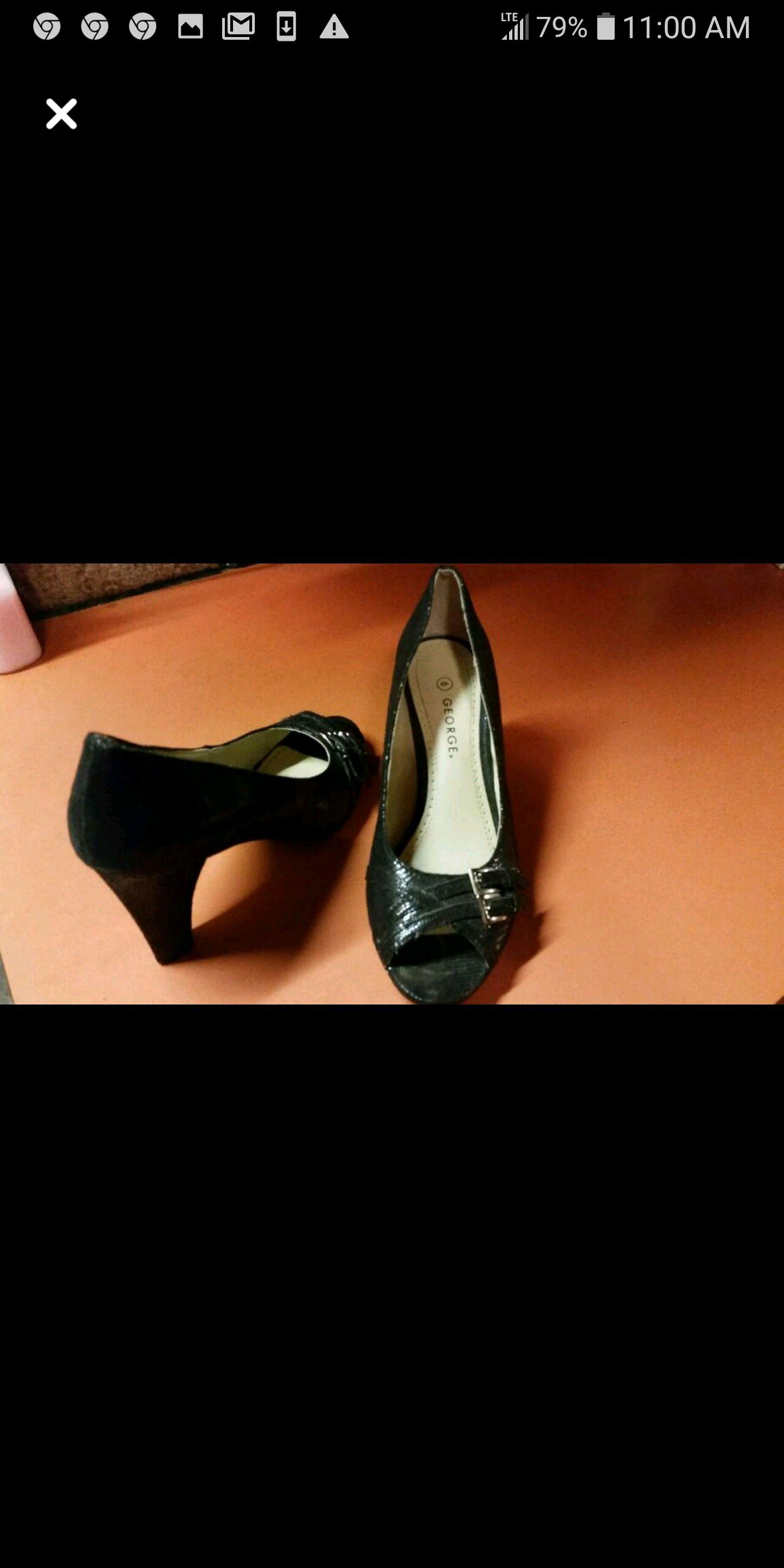 Black heels size 6.5
