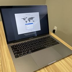 MacBook Pro 13 Inch