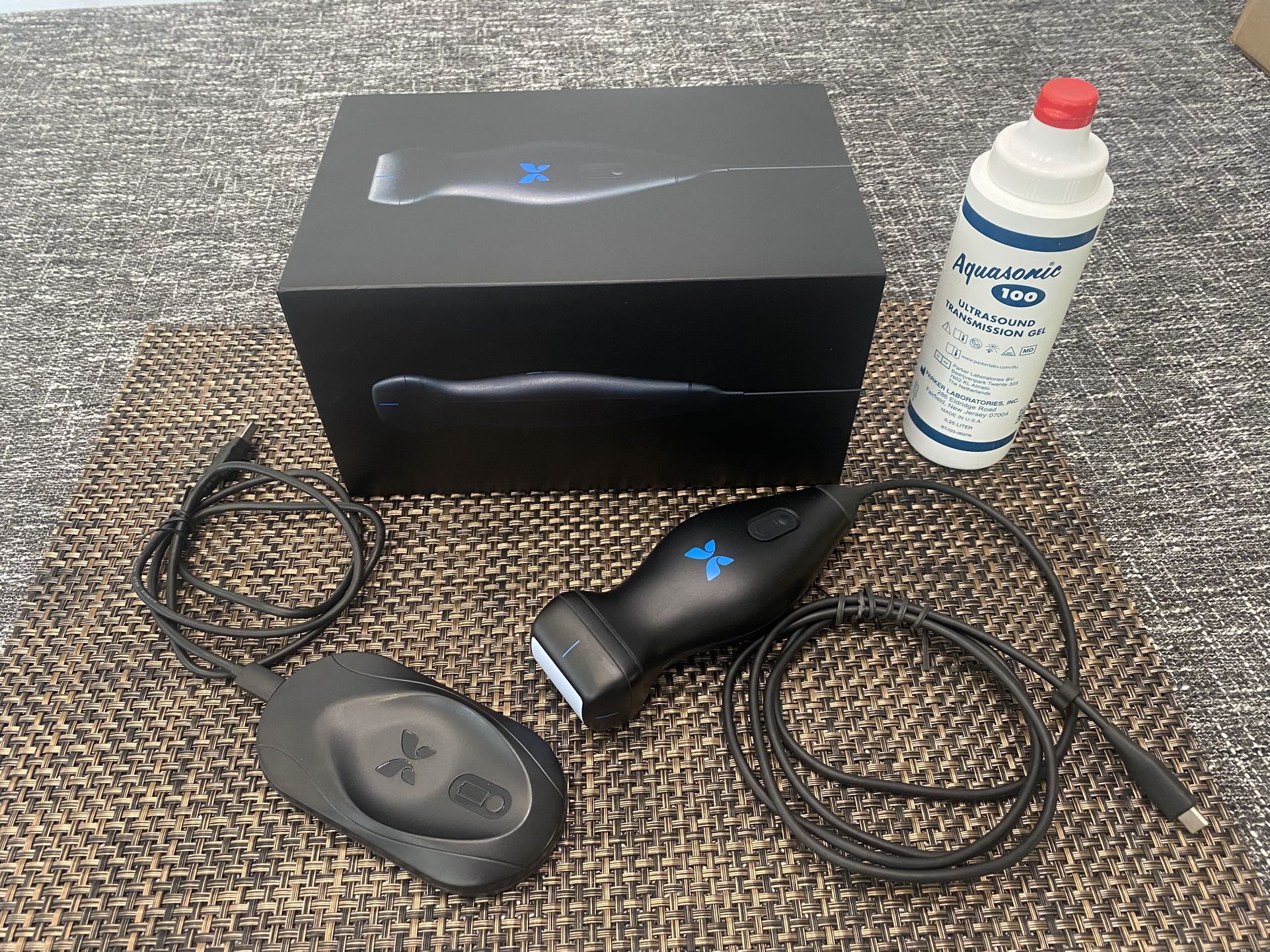 Butterfly IQ + Ultrasound Probe With ISB-C Cable, Complete