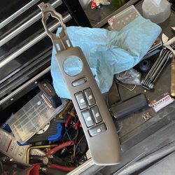 master power switch