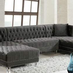 Moda Grey Velvet 3pc. Sectional

