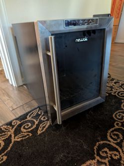 Red wine fridge / cooler