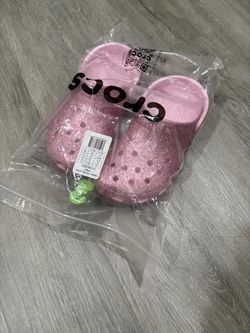 Pink glitter crocs crocs youth 6 fits woman’s 8- new