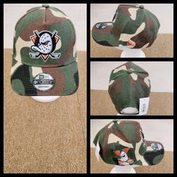 ANAHEIM DUCKS NHL HOCKEY 🏒 SNAPBACK HAT.