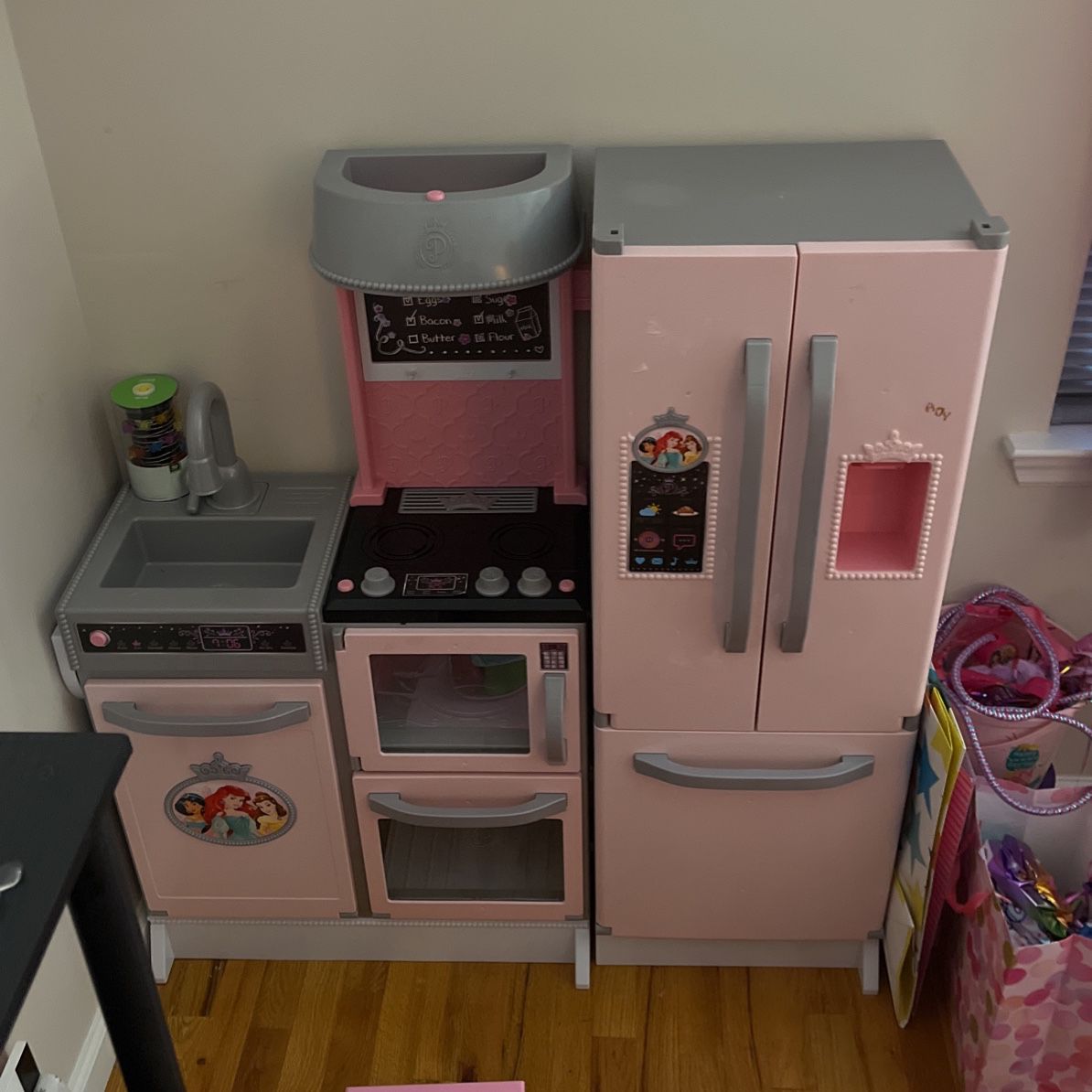Disney Princess Style Collection Gourmet Kitchen (New in Box) for Sale in  Ashburn, VA - OfferUp
