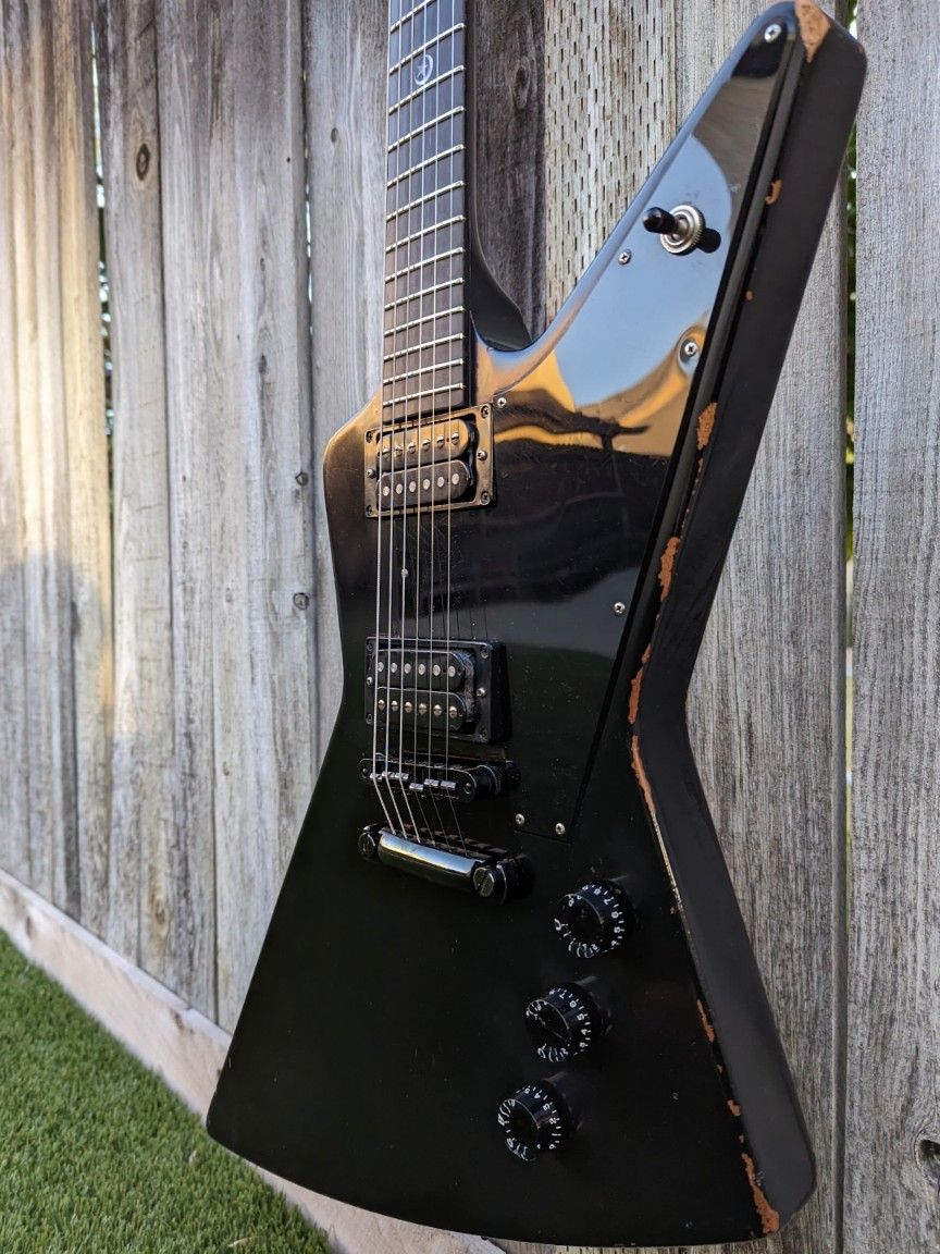 2001 Gibson Gothic Explorer Guitar for Sale in Rancho Cucamonga