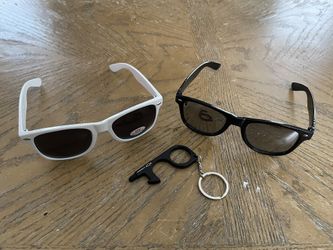 Glasses And Keychain