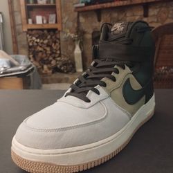 (Size-10.5) Men's, Like New, Nike Air Force 1 High '07 LV8 Light Bone Sequoia Khaki 806403-008
Authentic