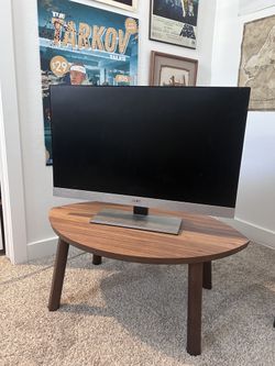 27” IPS panel monitor (needs power cable)