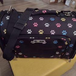 PET 🐕😽😸😺🦄🐶🐕🐩 CARRIER.   $8