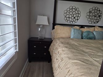 Dark Espresso 2-Drawer Nightstand