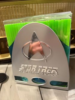 Star Trek: The Next Generation 20th Anniversary Complete Series DVD Box Set 49 discs with all 176 episodes