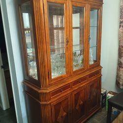 China Cabinet Top -- FREE