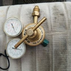 pressure regulator heavy duty 