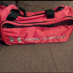 Under Armor Duffle Bag With Shoulder Strap 