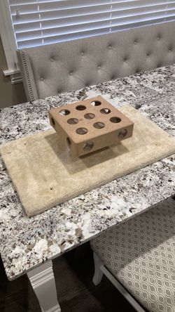 Cat toy “box“ (Free)