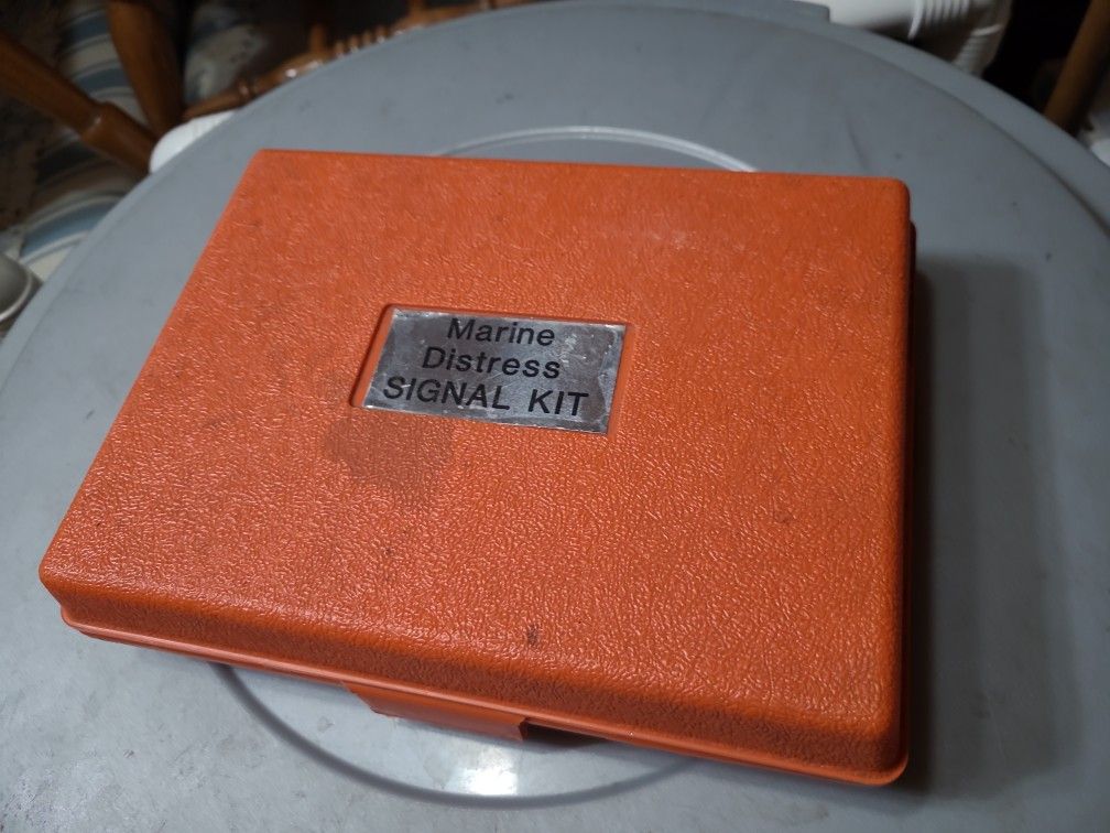 Marine Distress Signal Kit
