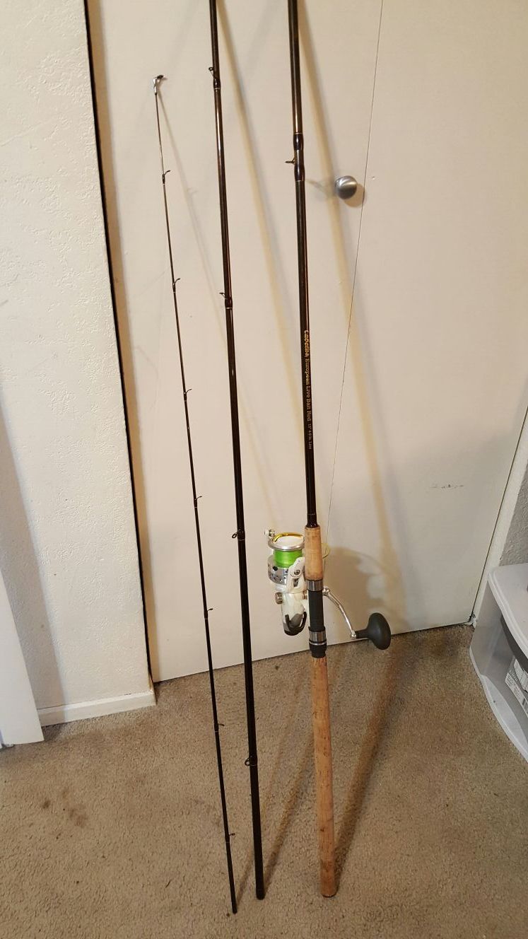 Cabela's Salt Striker Bait Feeder Spinning Reel with 13" European Live