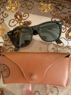 New Rayban glasses with case