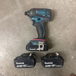 Makita Impact Driver 18v  With 3 Batteries 